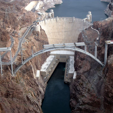 Brücke nahe der Hoover-Talsperre © Wikimedia/CC