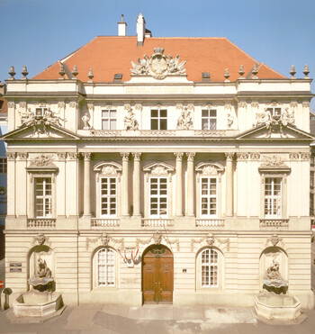 Main building of the Austrian Academy of Sciences (© Archive of the AAS)
