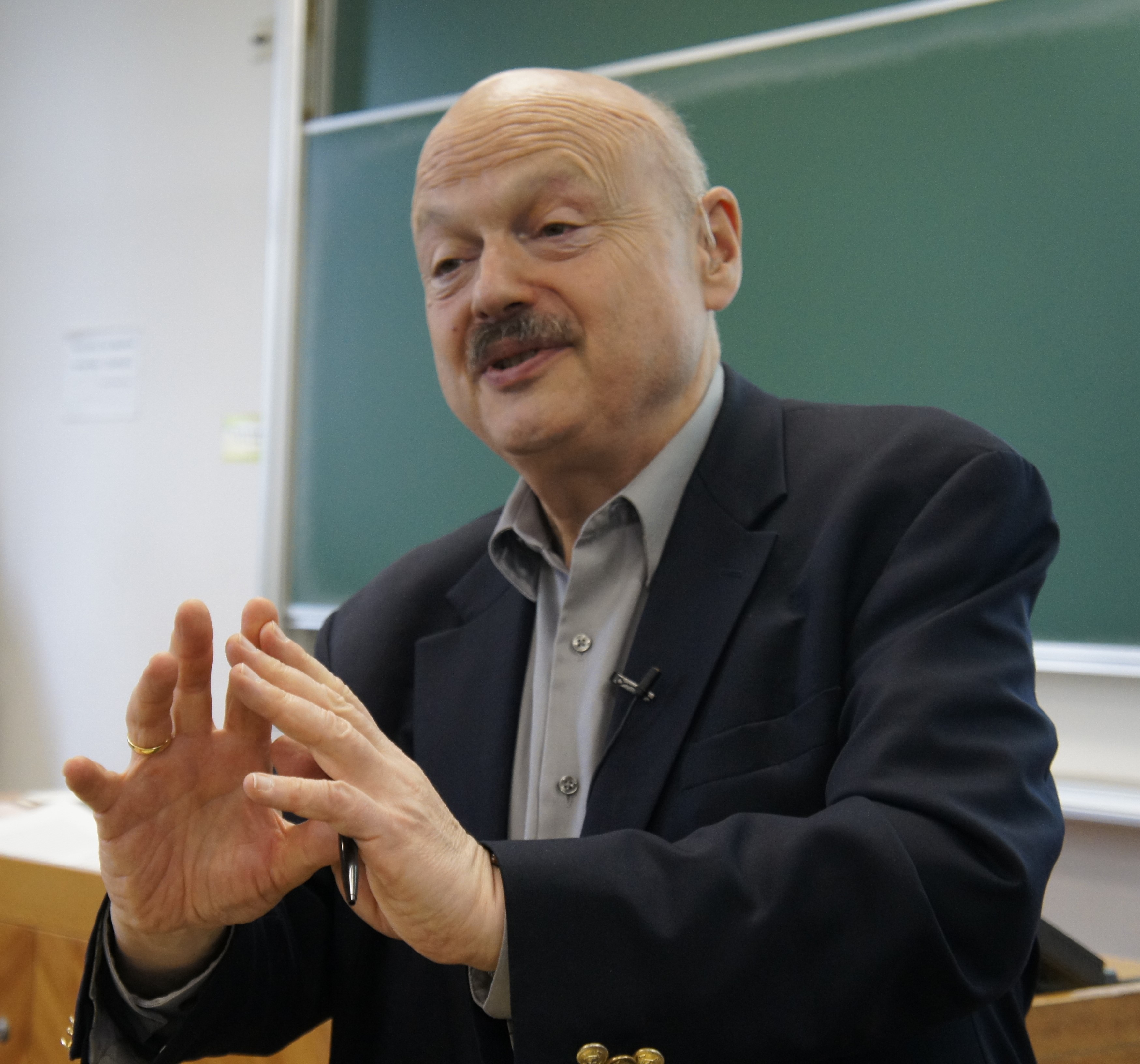 Bild von Michael Herzfeld während eines Vortrags