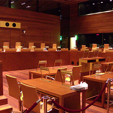 Ein Sitzungssaal am europäischen Gerichtshof. Bild: Wikimedia/CC