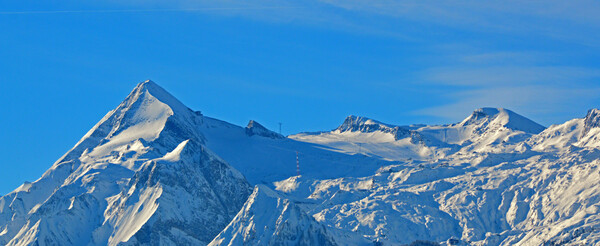 Kitzsteinhorn und Schmiedinger Kees ©Wikimedia/Public Domain/Wald1siedel Kitzsteinhorn und Schmiedinger Kees ©Wikimedia/Public Domain/Wald1siedel