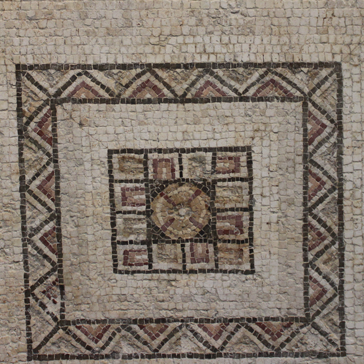 Römisches Mosaik aus Privernum © Wikimedia/CC/M Hermoso Cuesta