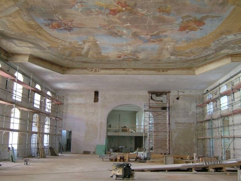 Einblick in den Theatersaal des Wiener Jesuitenkollegiums (Restaurierung 2005) © Herbert Karner