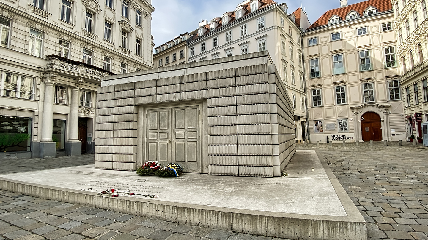 Das Mahnmal für die österreichischen jüdischen Opfer der Schoah am Judenplatz in Wien