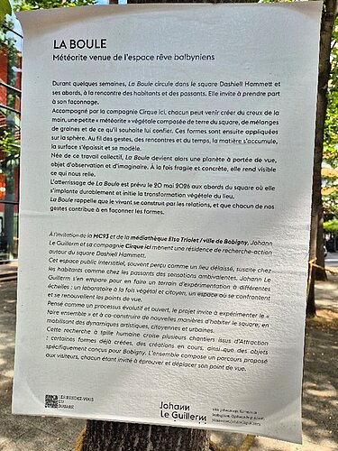 La Boule outside the entrance to MC93 Bobigny – Photo Credit: Regina Lissowska-Postaremczak