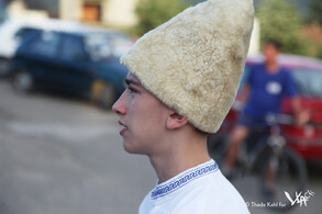 Căciula, te traditional headgear of the Vlach men (Urovica, 2016)
