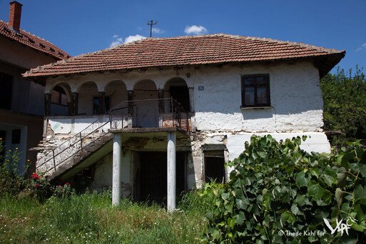 Many old houses in the villages of the Timok valley are uninhabited today (Urovica, 2016)