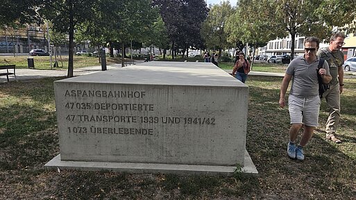 Memorial 