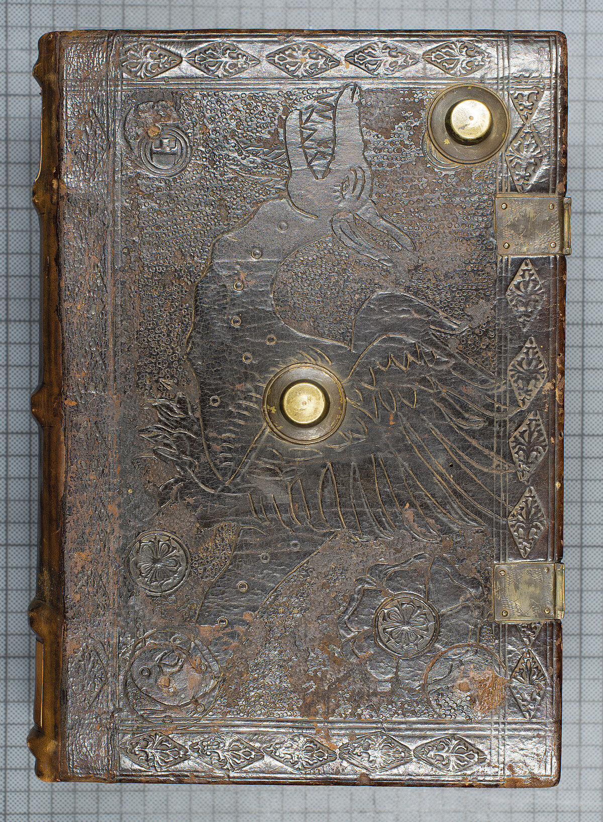 mittelalterlicher Buchdeckel