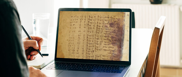 Dank digitaler Archive konnte ein ÖAW-Forscher eine griechische Osterfesttabelle in der italienischen Biblioteca Ambrosia aufspüren.