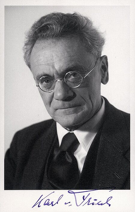 Portraitfoto Karl von Frisch, unterhalb Unterschrift