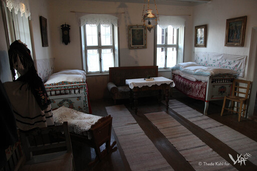 Swabian Museum. The traditional furniture gives the interiors a typical Swabian ambience (Petreşti, 2014)