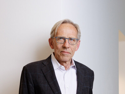 Porträtfoto von ÖAW-Klassenpräsident Wolfgang Baumjohann 