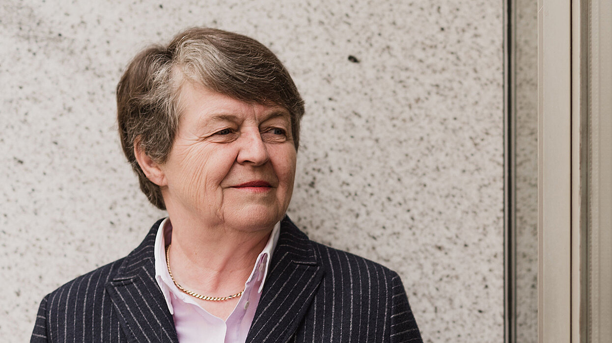 Die Politikerin und Managerin Brigitte Ederer erzählte jungen Studienstiftler/innen der ÖAW von ihrem beruflichen Lebensweg.