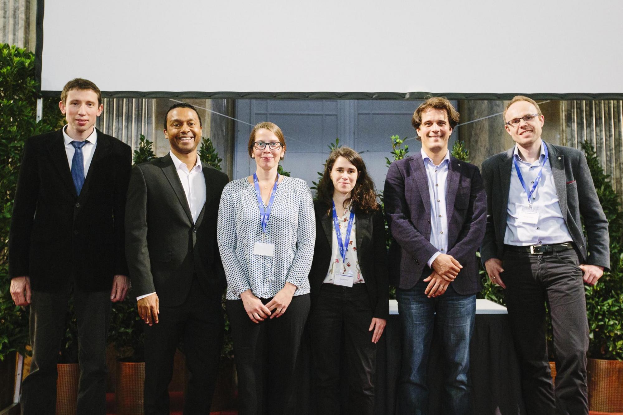 von links nach rechts: Stefan Freunberger, Nuno Maulide, Dagmar Wujastyk, Gudrun Rath, Georg Eichmair, Christoph Bock; copyright Niko Havranek; ÖAW