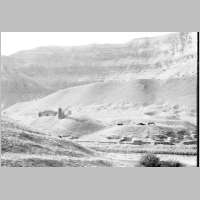02_bw711057.jpg