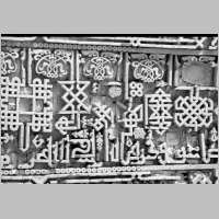 17_I-2-bw710841.jpg